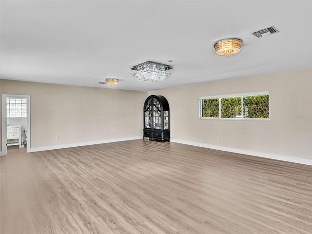 12904 BANYAN ROAD, North Miami, FL 33181