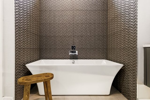 4823 Linnet Lane, Dallas, TX 75209