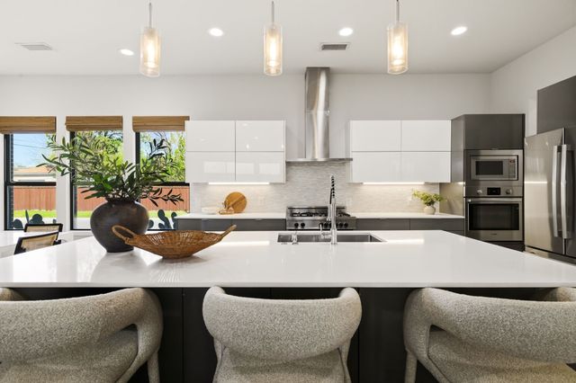 4823 Linnet Lane, Dallas, TX 75209