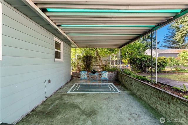 8618 Tacoma Avenue S, Tacoma, WA 98444