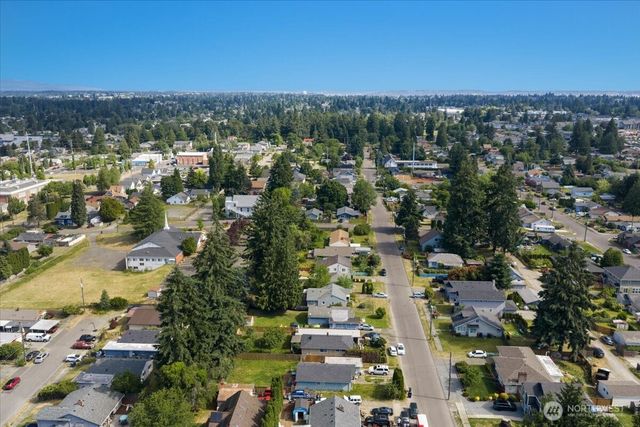 8618 Tacoma Avenue S, Tacoma, WA 98444