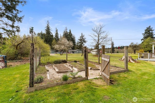 3550 NW Mountain View Road, Silverdale, WA 98383
