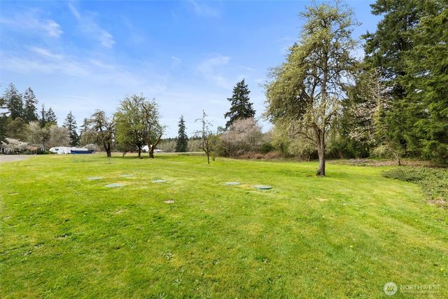 3550 NW Mountain View Road, Silverdale, WA 98383