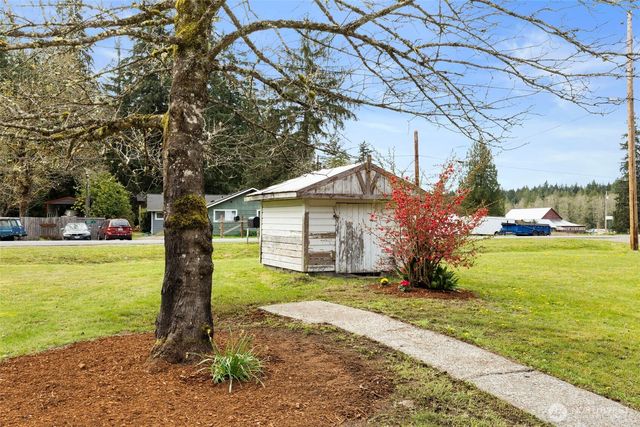 3550 NW Mountain View Road, Silverdale, WA 98383