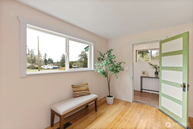 3550 NW Mountain View Road, Silverdale, WA 98383