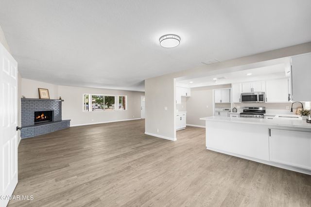 10157 E Ave R 8, Littlerock, CA 93543
