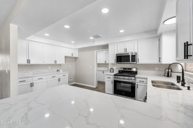 10157 E Ave R 8, Littlerock, CA 93543