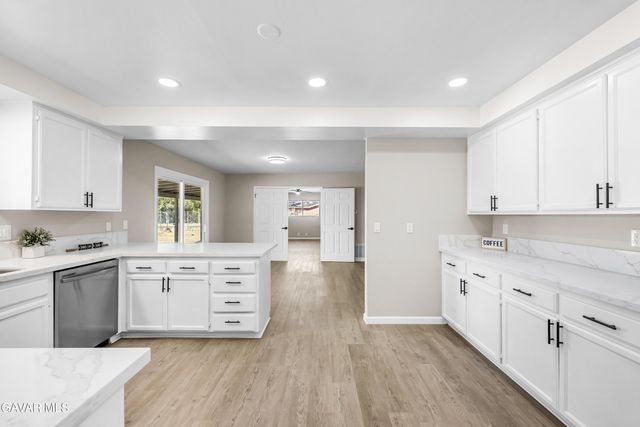 10157 E Ave R 8, Littlerock, CA 93543