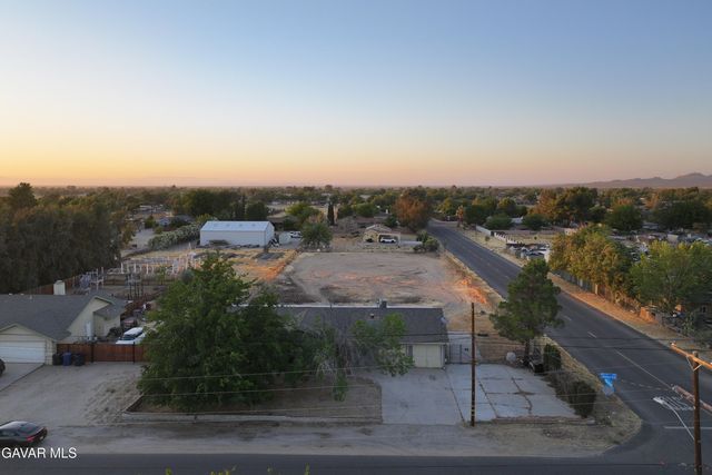 10157 E Ave R 8, Littlerock, CA 93543