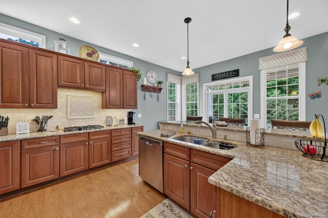 62 Marcy Lane, Hopewell Junction, NY 12533