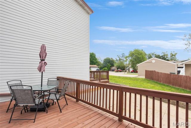 66 Spring Song Court F, St Peters, MO 63376