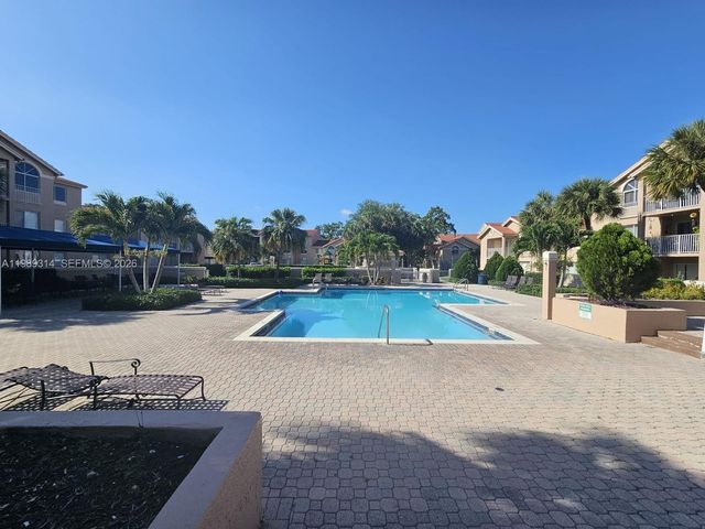 15771 SW 106th Ter 204, Miami, FL 33196