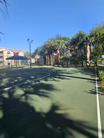 15771 SW 106th Ter 204, Miami, FL 33196