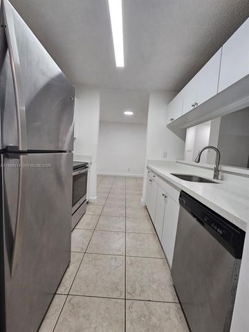 15771 SW 106th Ter 204, Miami, FL 33196