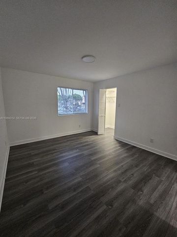 15771 SW 106th Ter 204, Miami, FL 33196