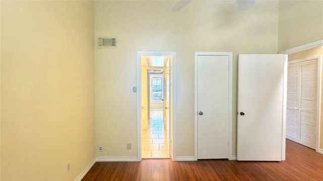 11710 Southlake Drive 16, Houston, TX 77077