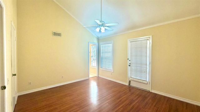 11710 Southlake Drive 16, Houston, TX 77077