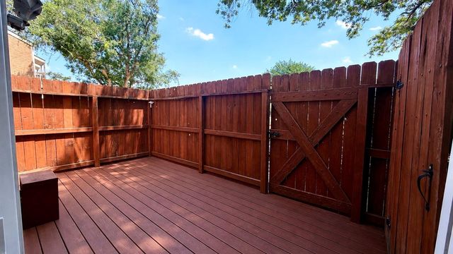 11710 Southlake Drive 16, Houston, TX 77077