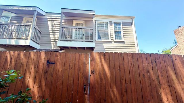 11710 Southlake Drive 16, Houston, TX 77077