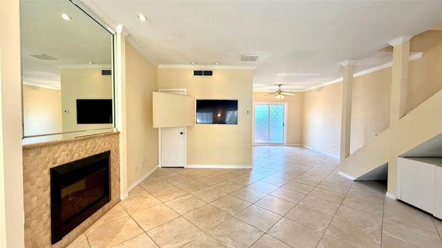 11710 Southlake Drive 16, Houston, TX 77077