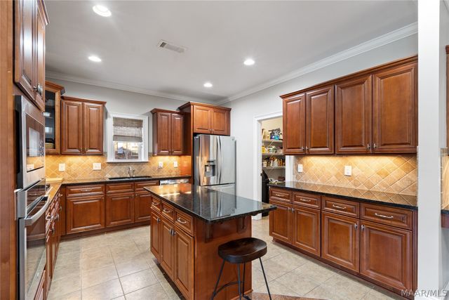 754 Glennbrooke Boulevard, Prattville, AL 36066