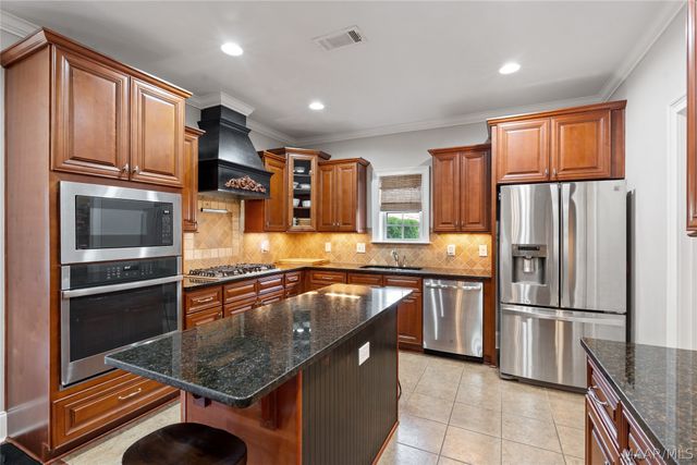 754 Glennbrooke Boulevard, Prattville, AL 36066