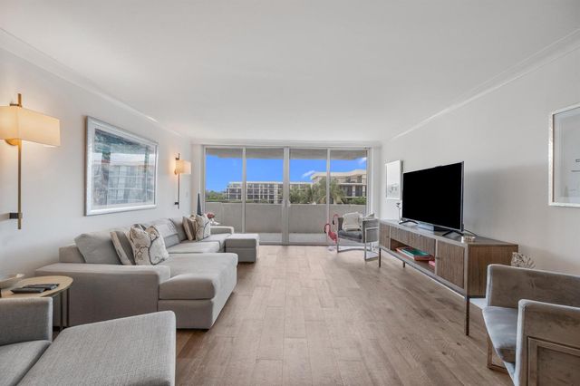 2773 S Ocean Boulevard 410, Palm Beach, FL 33480