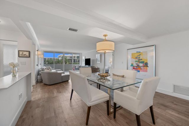 2773 S Ocean Boulevard 410, Palm Beach, FL 33480