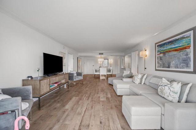 2773 S Ocean Boulevard 410, Palm Beach, FL 33480