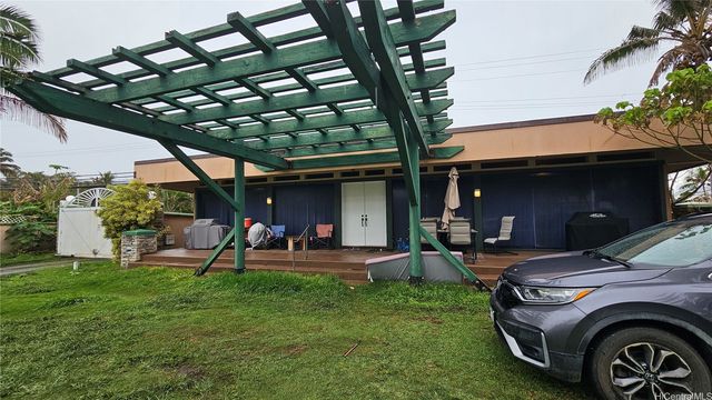 55-311 Kamehameha Highway A, Laie, HI 96762