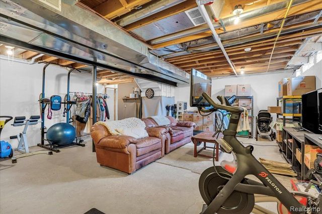 513 Concord Drive, Canton, MI 48188