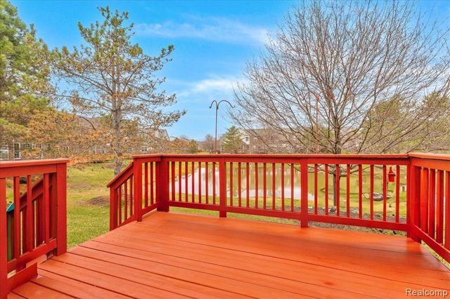 513 Concord Drive, Canton, MI 48188