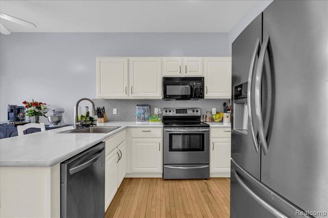 513 Concord Drive, Canton, MI 48188