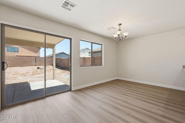 1340 E PRYOR Road, San Tan Valley, AZ 85140