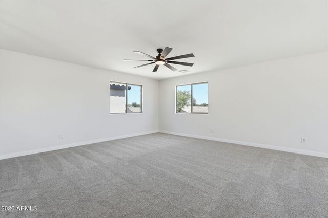 1340 E PRYOR Road, San Tan Valley, AZ 85140