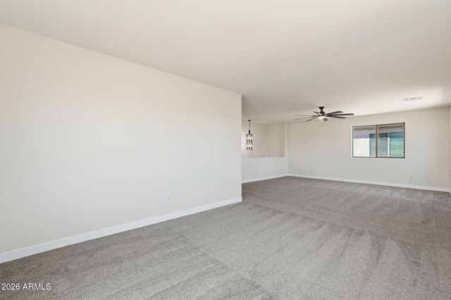 1340 E PRYOR Road, San Tan Valley, AZ 85140