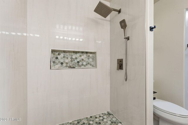 1340 E PRYOR Road, San Tan Valley, AZ 85140