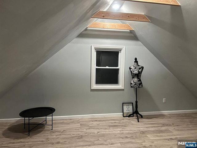 6 Cedar Street, Pompton Lakes, NJ 07442