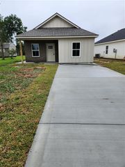 304 Ann Avenue, Sulphur, LA 70663