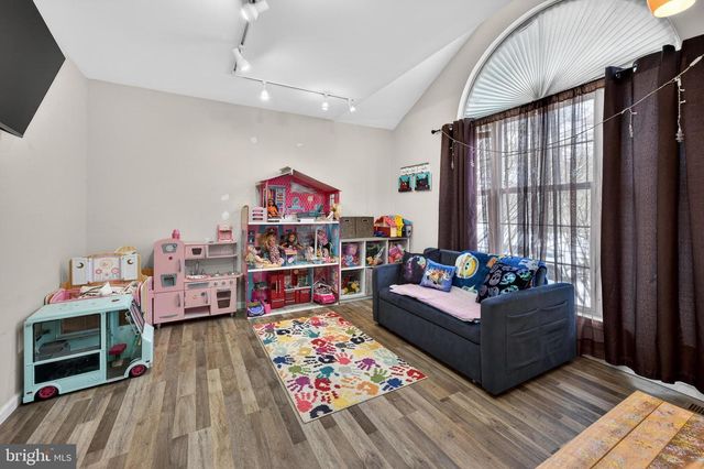 13 POWDER LN, Burlington, NJ 08016