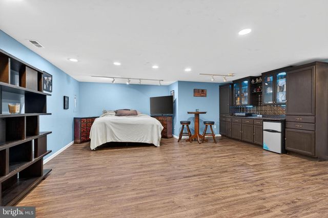 13 POWDER LN, Burlington, NJ 08016