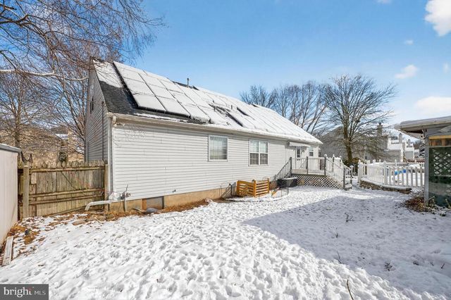 13 POWDER LN, Burlington, NJ 08016