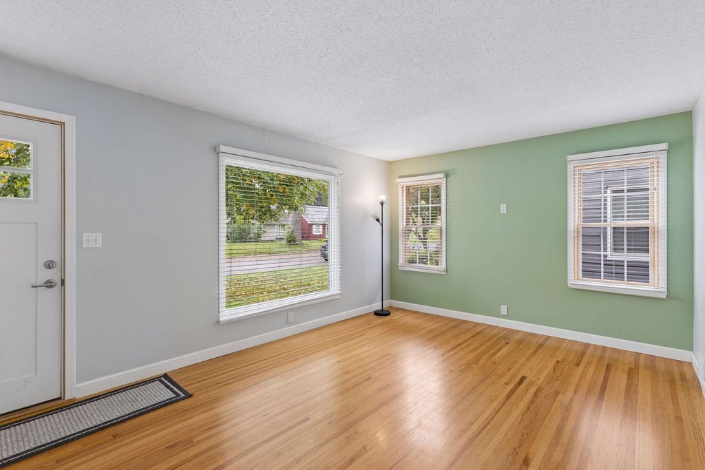 3801 26 1/2 Avenue N, Robbinsdale, MN 55422 — photo 5