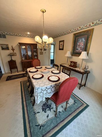 2629 E Windermere Woods Drive, Bloomington, IN 47401