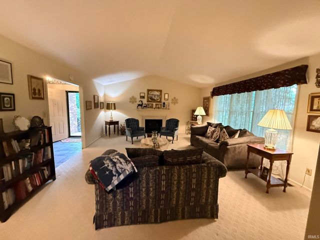 2629 E Windermere Woods Drive, Bloomington, IN 47401