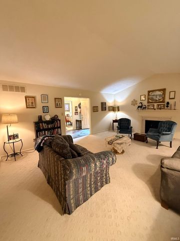 2629 E Windermere Woods Drive, Bloomington, IN 47401