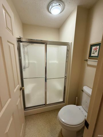 2629 E Windermere Woods Drive, Bloomington, IN 47401