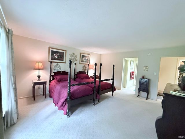 2629 E Windermere Woods Drive, Bloomington, IN 47401