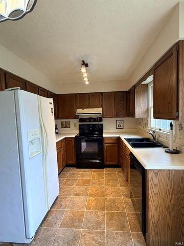 2629 E Windermere Woods Drive, Bloomington, IN 47401