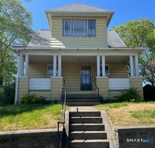 201 Fairlawn Avenue, Waterbury, CT 06705